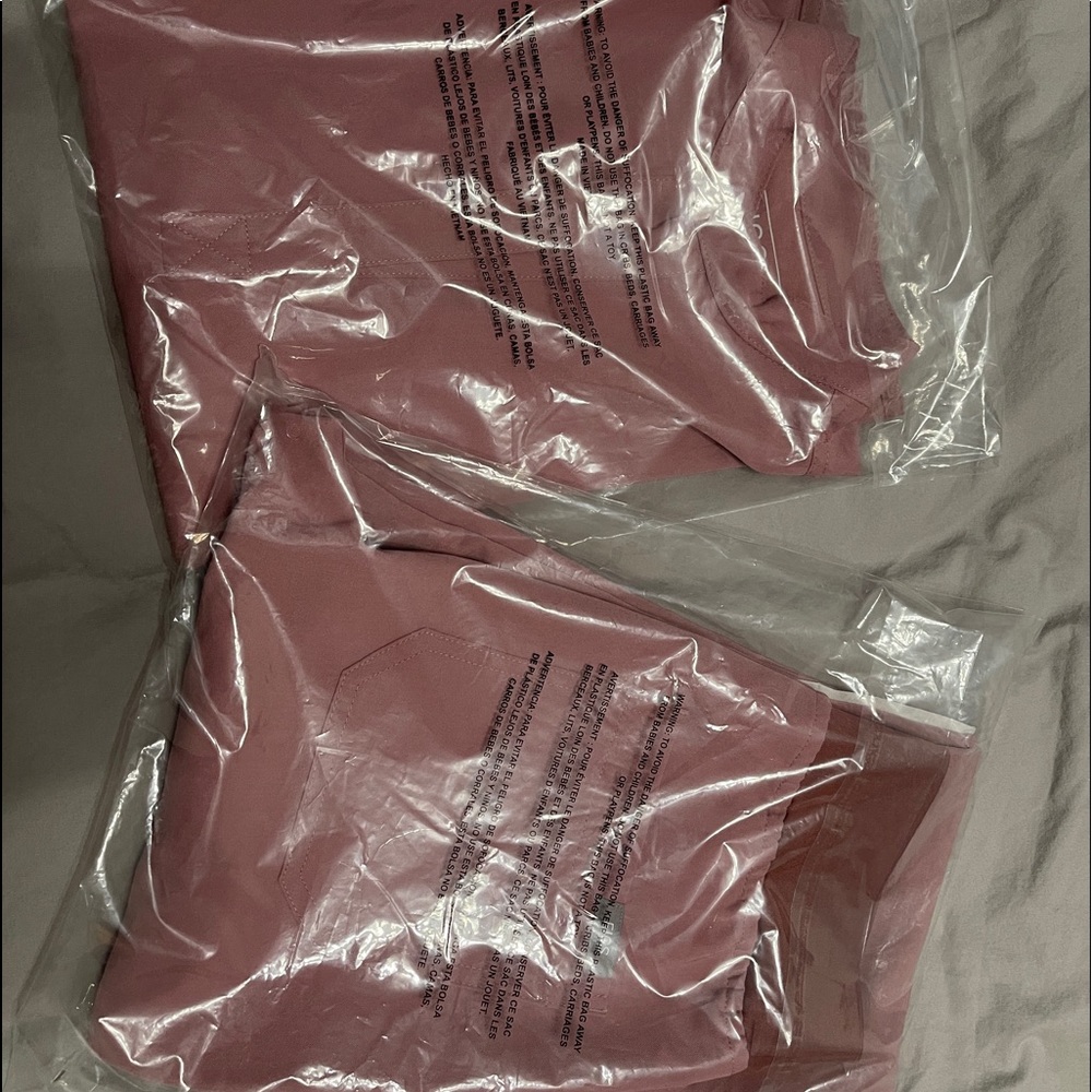 FIGS SCRUBS SET